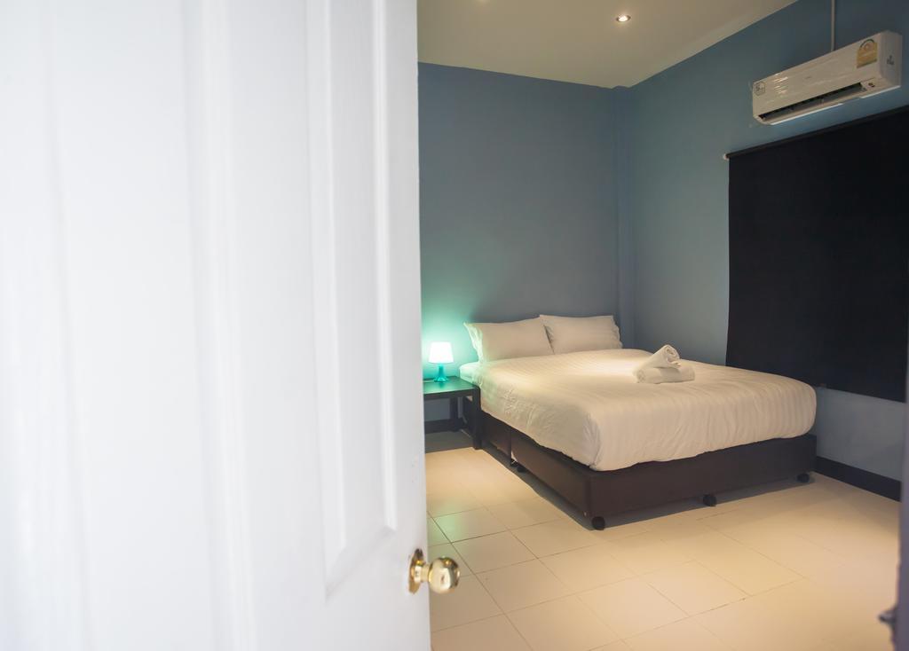 เดอะ มิกซ์ บางกอก - พร้อมพงษ์ Hotel กรุงเทพมหานคร ภายนอก รูปภาพ