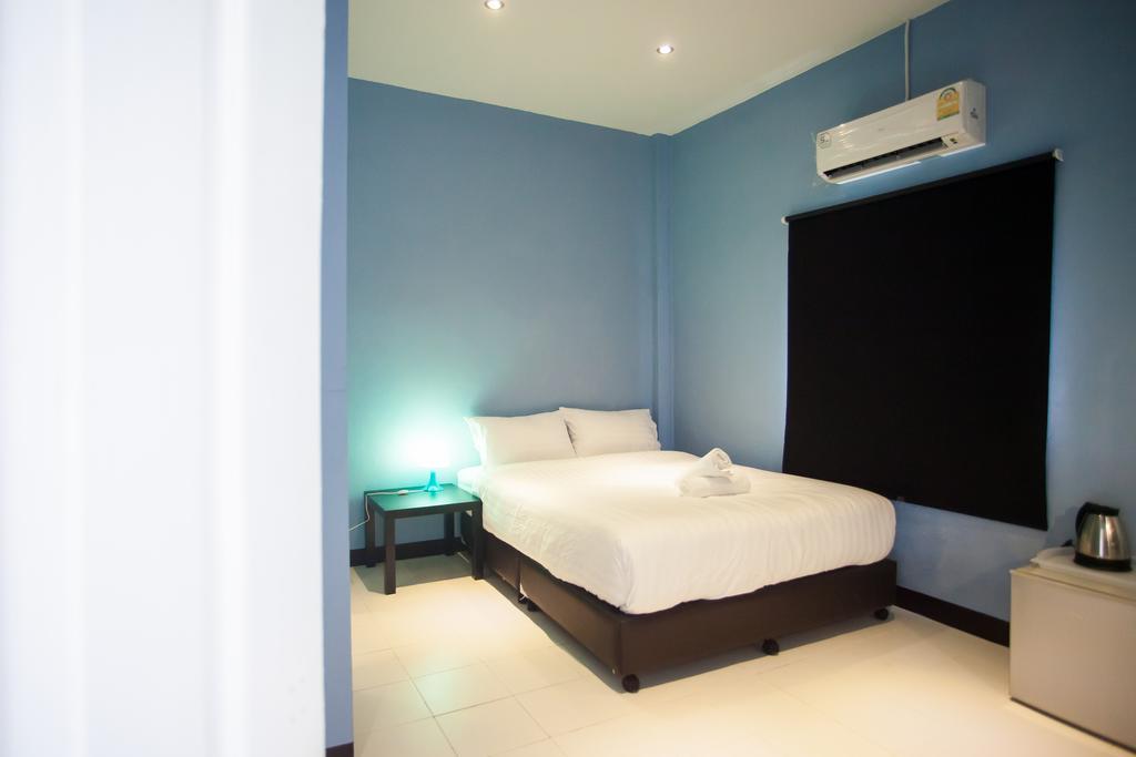 เดอะ มิกซ์ บางกอก - พร้อมพงษ์ Hotel กรุงเทพมหานคร ภายนอก รูปภาพ